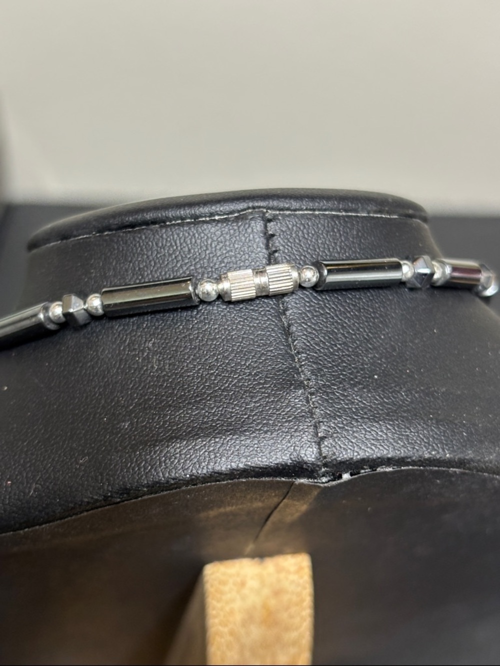 Hematite Collar Beaded Silver Tone Necklace Minimalist - Picture 4 of 7